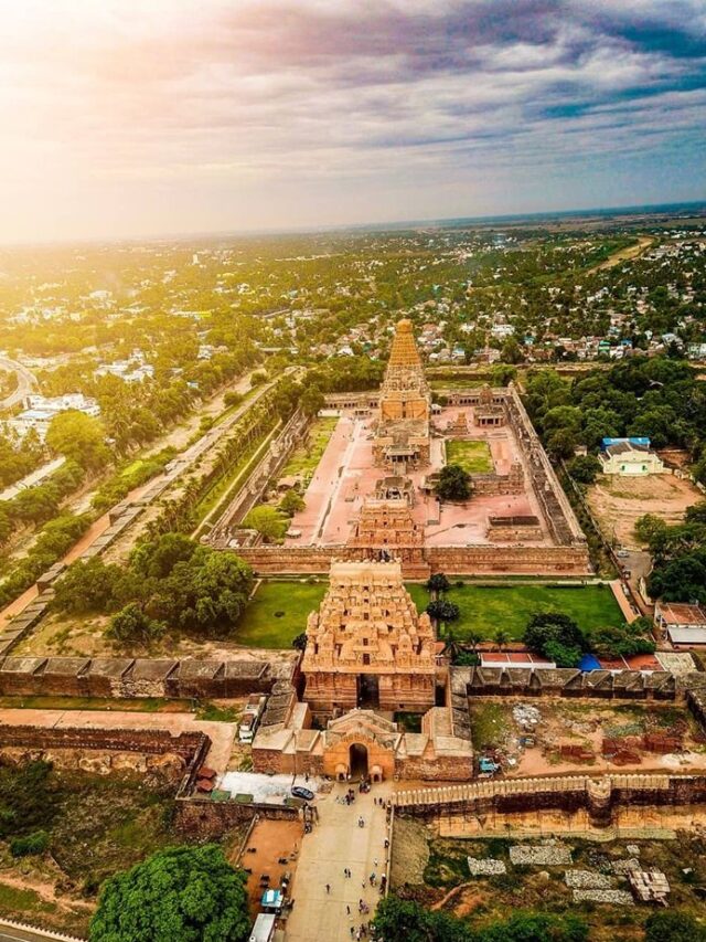 గుడి దగ్గరలో ఇల్లు నిర్మిస్తే ఎలాంటి పరిణామాలు జరుగుతాయి..ఒకవేళ కట్టుకుంటే ఎంత దూరం పాటించాలో తెలుసా..?