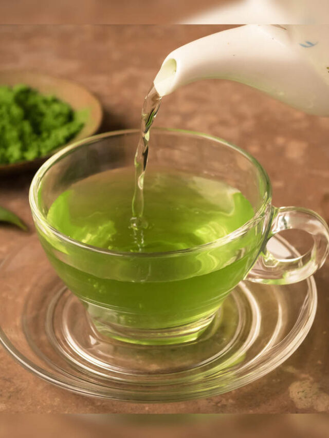 ఎప్పుడు పడితే అప్పుడు గ్రీన్ టీ తాగడం ఆరోగ్యానికి మంచిదేనా?