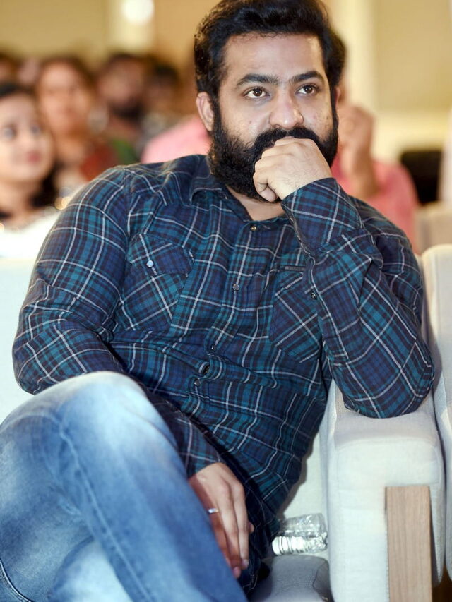 మొత్తానికి “NTR30” కి సర్వం సిద్ధం..!