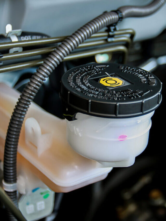 మీ కారు బ్రేక్ డౌన్ అవకుండా ఉండాలంటే ఈ జాగ్రత్తలు తప్పనిసరి!