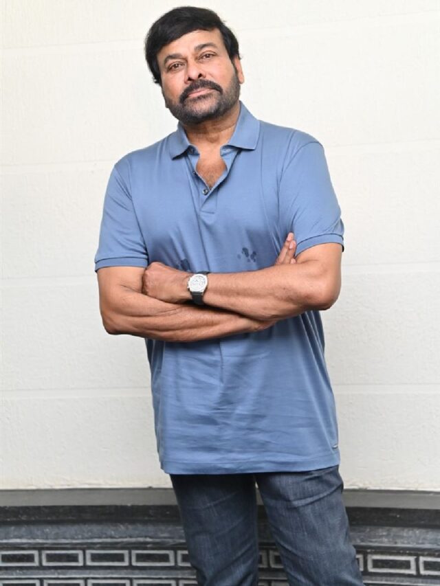 కొడుకు కోసం తానే మీడియాగా మారిన మెగాస్టార్?