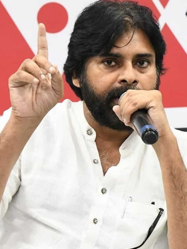 జనసేనాని పిలుపు కోసం ఆ ముగ్గురూ వెయిటింగ్.!