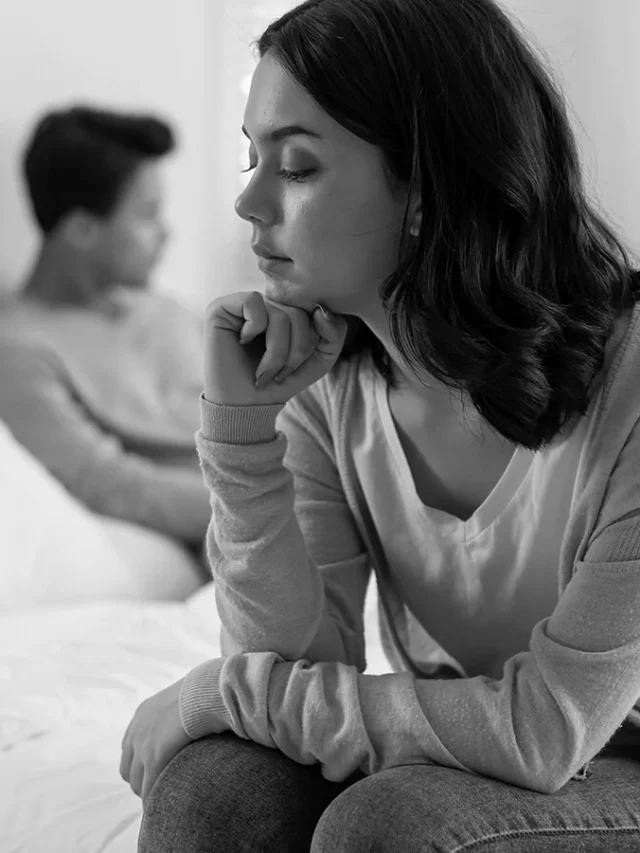 మీ పార్ట్నర్ దగ్గర ఈ సీక్రెట్స్ ఎప్పటికీ దాచి పెట్టండి… పొరపాటున కూడా చెప్పొద్దు!