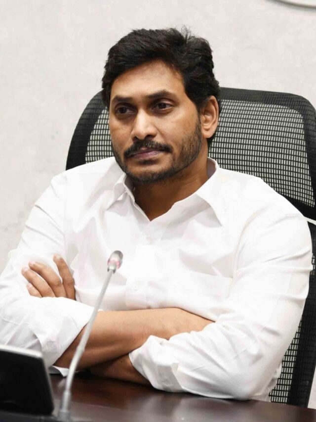 వైసీపీలో ఆ మాజీ మంత్రులకు షాక్ తప్పదా.?