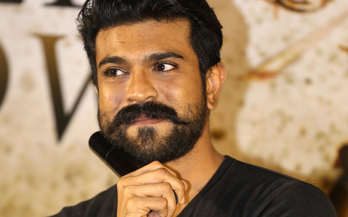 గ్లోబల్ స్టార్ రామ్ చరణ్‌ని టాలీవుడ్‌లో పట్టించుకోవట్లేదేం.?