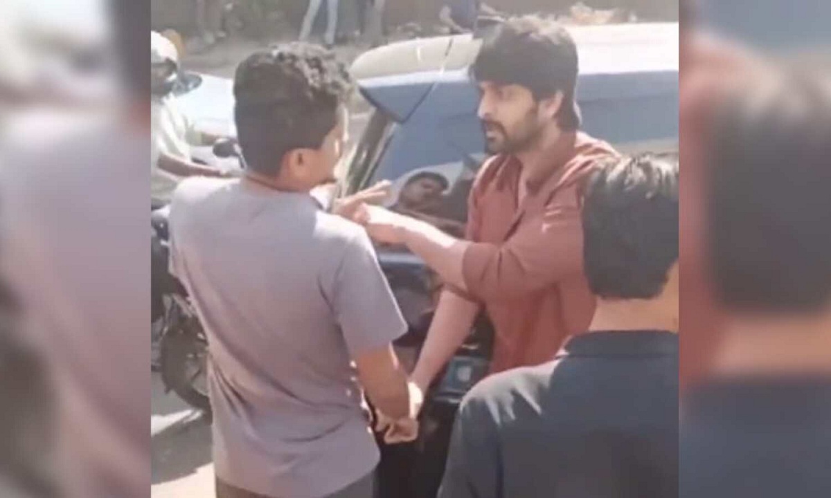 హైదరాబాద్ రోడ్డుపై నాగ శౌర్య, లవర్స్ గొడవ!