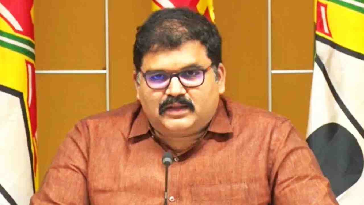 టీడీపీ నేత పట్టాబిని చితక్కొట్టారా.? లేదా.?