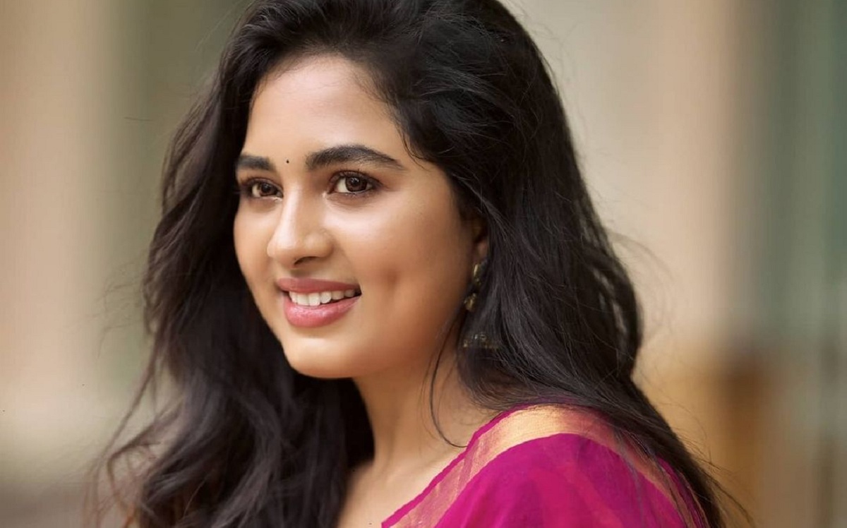 మార్చి లో వస్తున్న ‘వీరఖడ్గం’ వివివి ప్రొడక్షన్స్