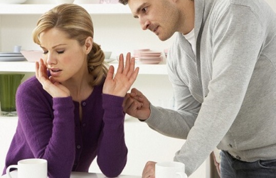 పడకగదిలో భార్య మిమ్మల్ని దూరం పెడుతోందా… ఇలా దూరం పెట్టడానికి కారణాలు తెలిస్తే ఇకపై ఆ తప్పు చేయరు!