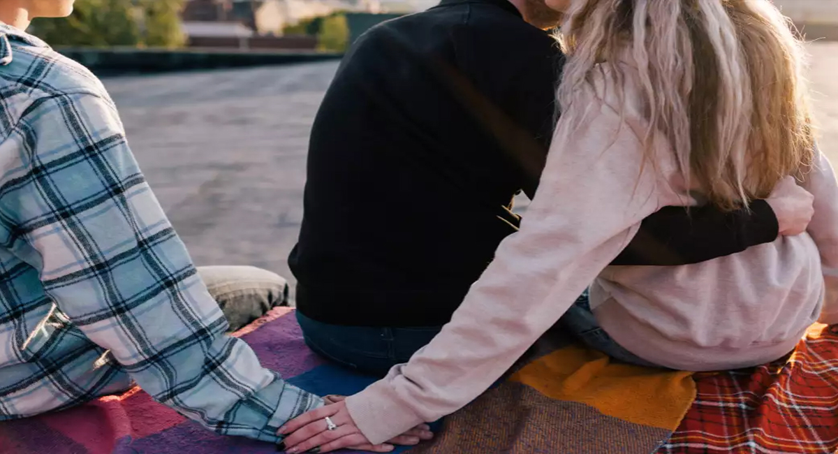 మీ భార్యలో ఈ మార్పులు కనిపిస్తున్నాయా….. కచ్చితంగా ఆమెకు ఎఫైర్ ఉన్నట్లే?