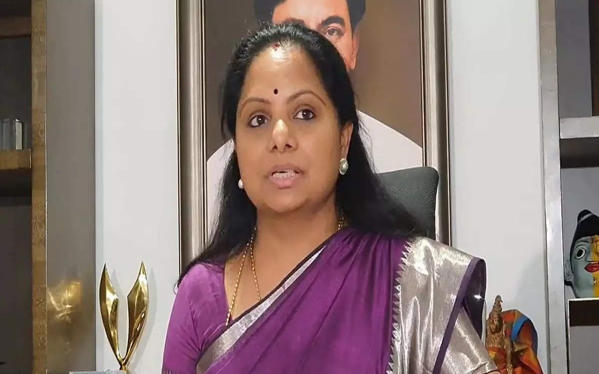 బిగ్ బ్రేకింగ్: కవితకు నోటీసులు… వాట్ నెక్స్ట్?