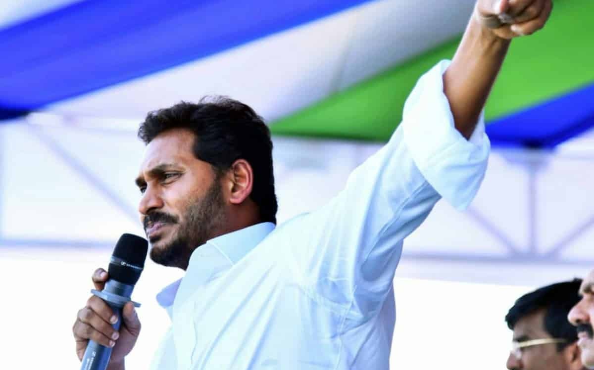 వైఎస్సార్సీపీకి అతి పెద్ద డ్యామేజీ ఇది.!