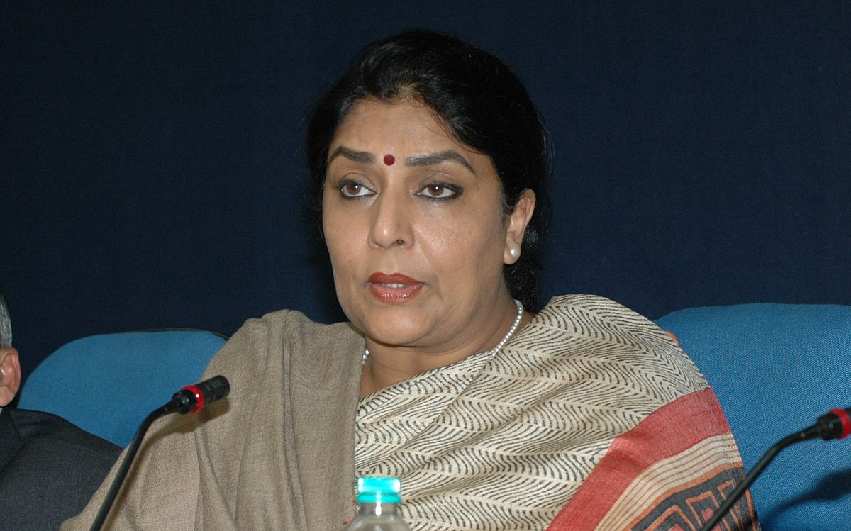 రేణుక చౌదరిని సైకిల్ ఎక్కమంటున్న బాబు… “ఎస్” అంట!?