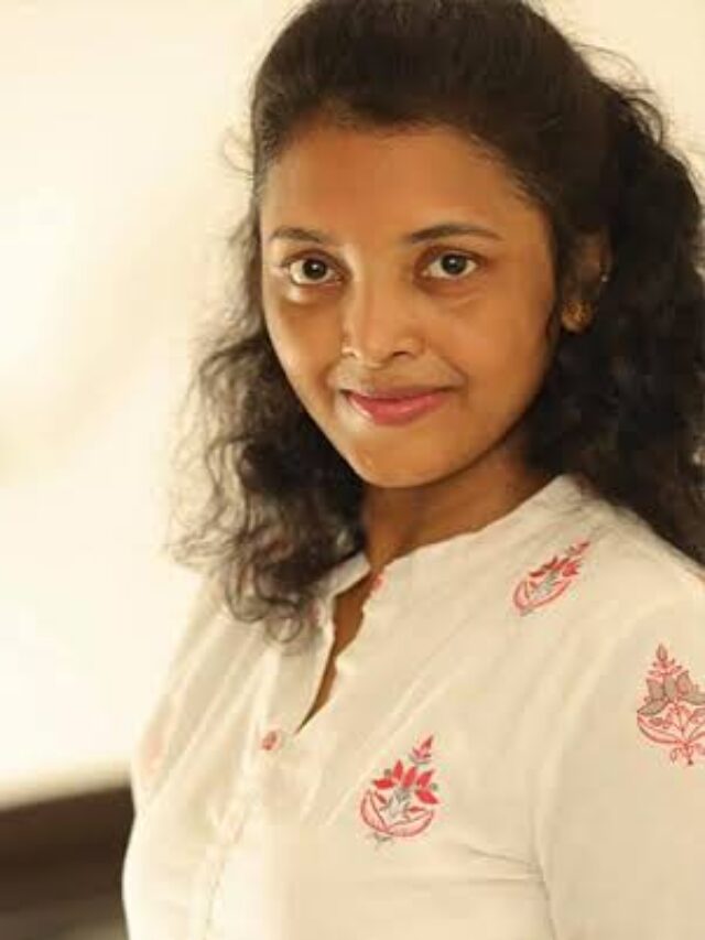 Lady Director Lakshmi Deepa Gets Arrested