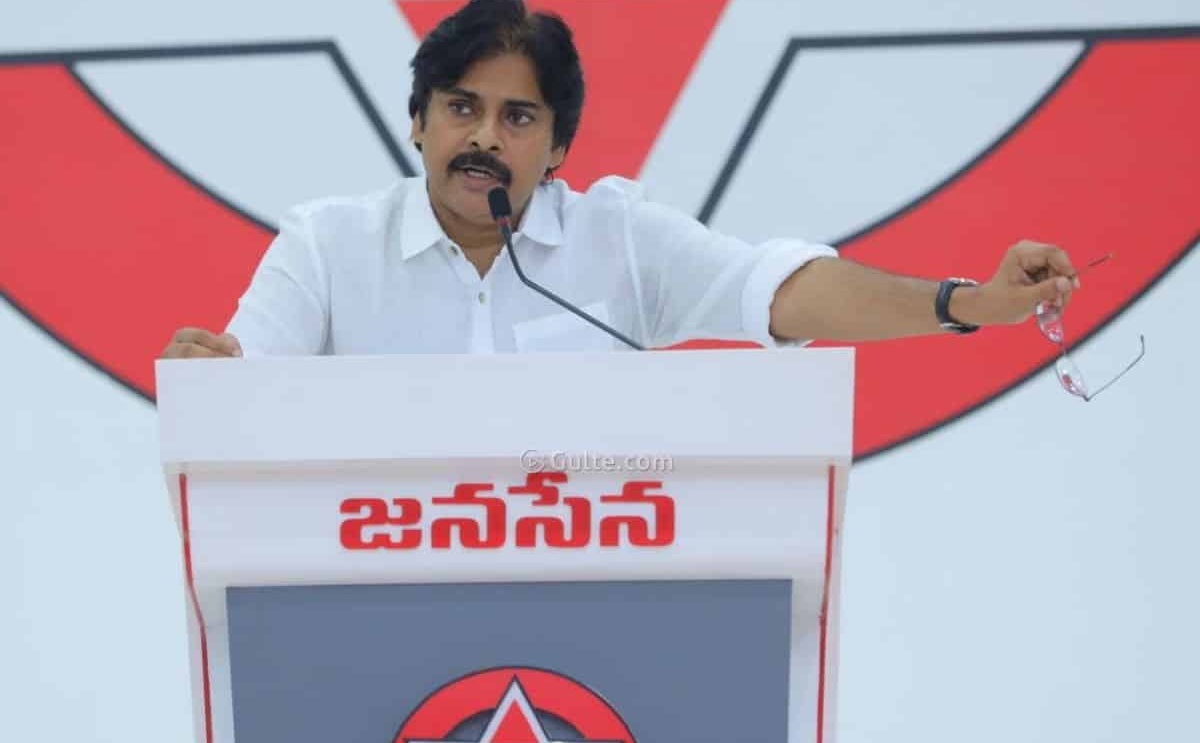 వ్యూహం మార్చిన జనసేనాని.! వైసీపీ కూడా మారాల్సిందే.!