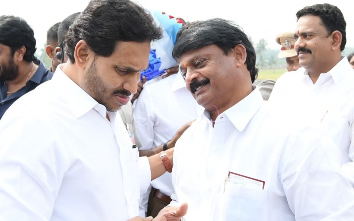 బ్యాడ్ లక్ పొలిటీషియన్: మళ్లీ ఇలా అవుతందని అను”కోలా”?