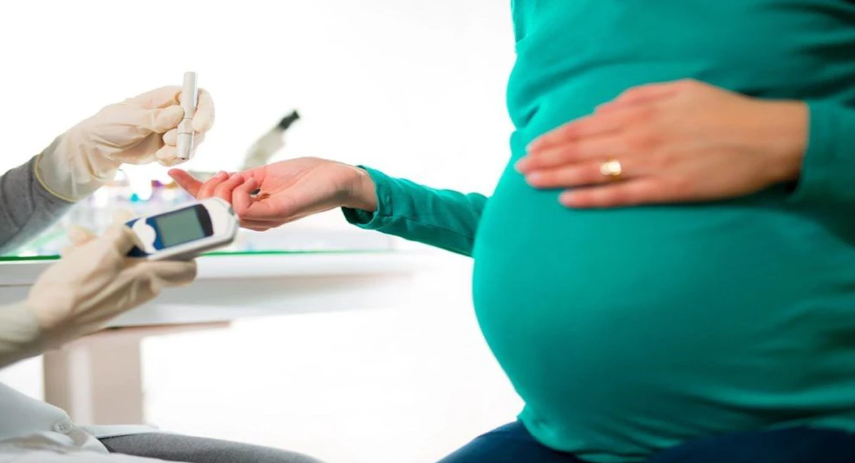 గర్భిణీలు రాత్రిపూట ఇలా చేస్తే మధుమేహానికి చెక్ పెట్టవచ్చు తెలుసా?