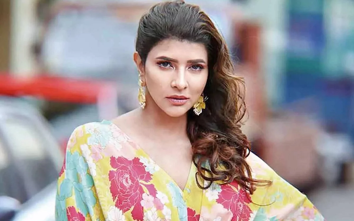 shocking-news-about-manchu-lakshmis-first-husband