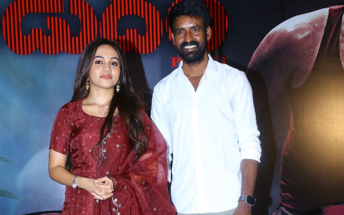 “విడుదల పార్ట్ -1” క్లైమాక్స్ లో ఎమోషన్ కి కనెక్ట్ అయి లేచి చప్పట్లు కొట్టేసాను