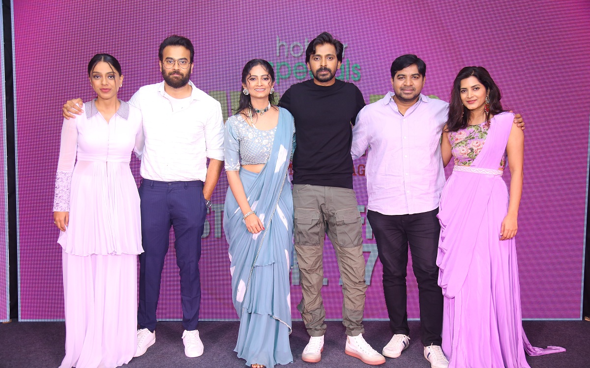 హిలేరియస్ గా జరిగిన సేవ్ ద టైగర్స్ ప్రీ రిలీజ్ ఈవెంట్