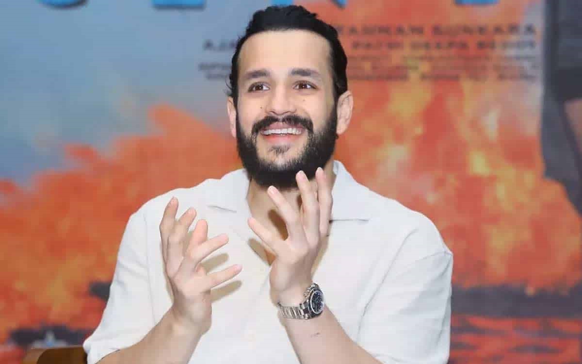 అలాంటివి అఖిల్ వద్దంటున్నాడు.!
