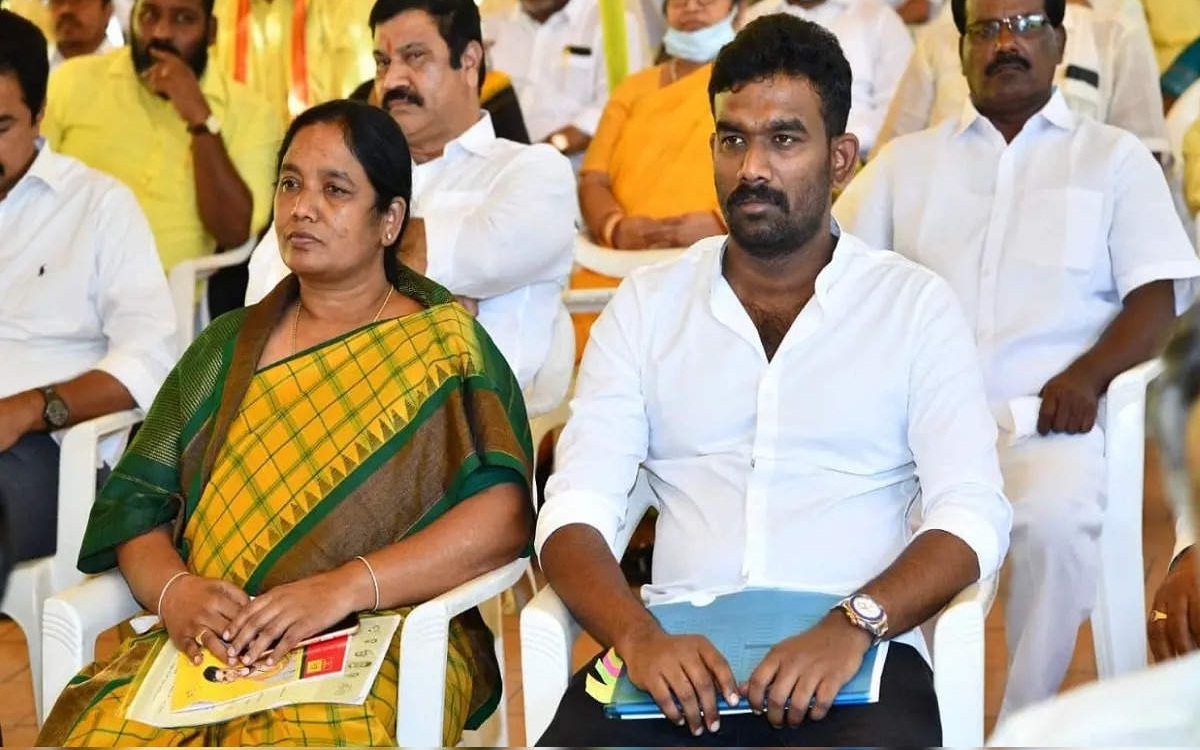 పరిటాల ఫ్యామిలీయే ఆదర్శం… ఉత్తరాంధ్రలో కొత్త లొల్లి!