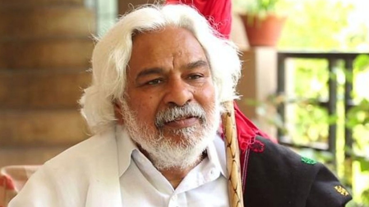 కేసీఆర్ పై పోటీ అంటూనే పరోక్షంగా హెల్ప్ చేస్తున్న గద్దర్?