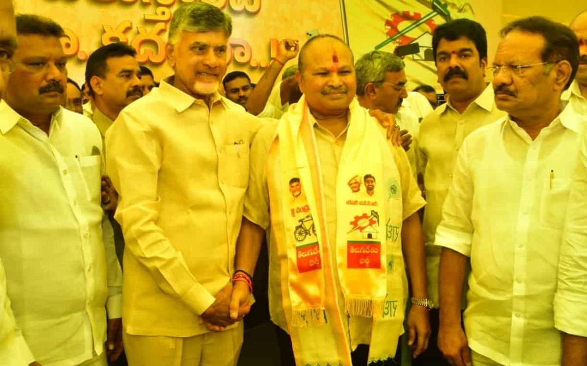 బాబు మారలేదు… కన్నాకు తప్పడం లేదు!