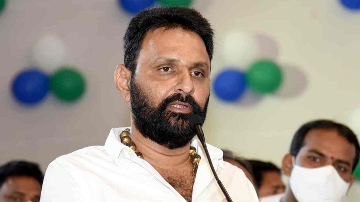 ఎన్టీఆర్ ఫ్యామిలీ… కొడాలి లాంటి వారిని మిస్ చేసుకోవద్దు!