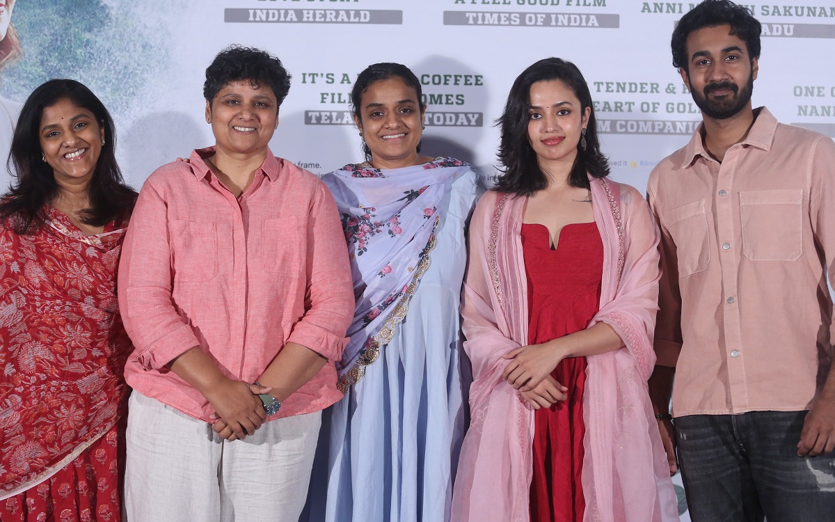 మంచి సినిమా తీశామని గర్వంగా ఫీల్ అవుతున్నాం : అన్నీ మంచి శకునములే టీమ్‌