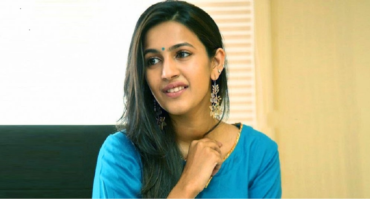 వరద బాధితులకు మెగా డాటర్ నిహారిక కొణిదెల విరాళం