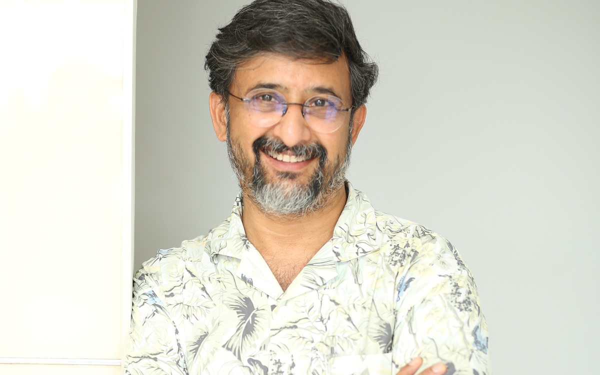 ‘అహింస’ డిఫరెంట్ కాన్సెప్ట్ తో చేసిన కమర్షియల్ ఎంటర్ టైనర్ : డైరెక్టర్ తేజ