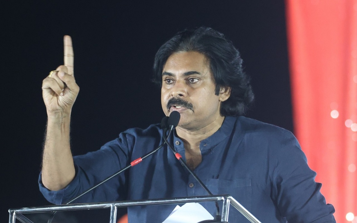 తూరుపు.! పడమర.! పవన్ కళ్యాణ్ దారెటు.?