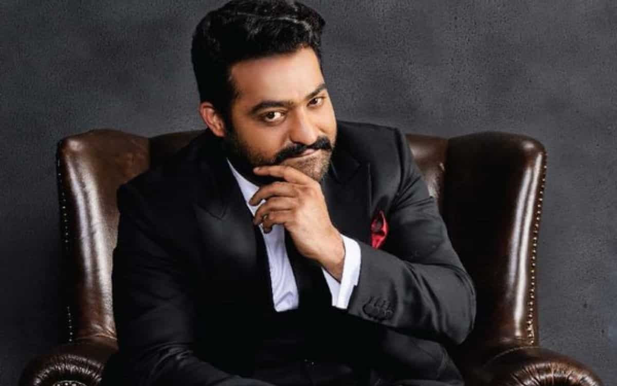 వైరల్ : అడ్డంగా బుక్కైపోయిన ఎన్టీఆర్.!