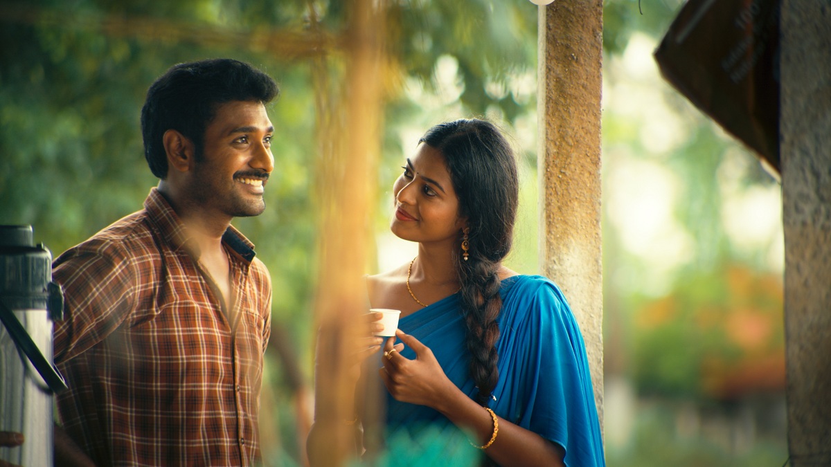 సైన్స్ ఫిక్షన్ యాక్షన్ థ్రిల్లర్ ‘7:11 PM ‘నుంచి పాట విడుదల