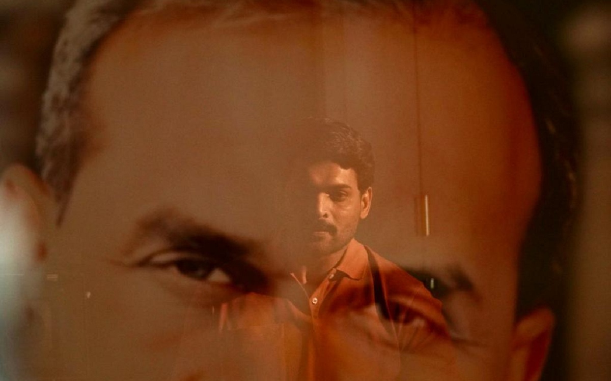 ‘అహంకారానికి ఆలోచనకు మధ్య జరిగే యుద్ధం’.. వ్యూహం