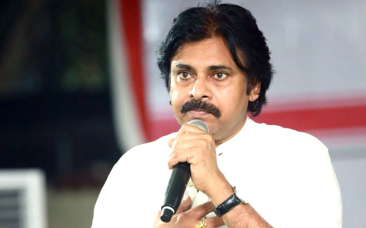 పవన్ కళ్యాణ్ కాకినాడలో పోటీ చేస్తారా.?