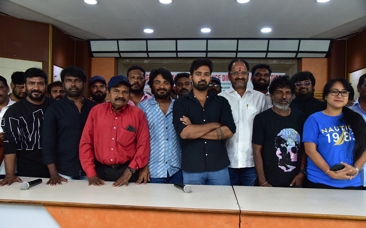 డ్యాన్సర్ అసోసియేషన్ మెంబర్ షిప్ కార్యక్రమంలో యానీ మాస్టర్