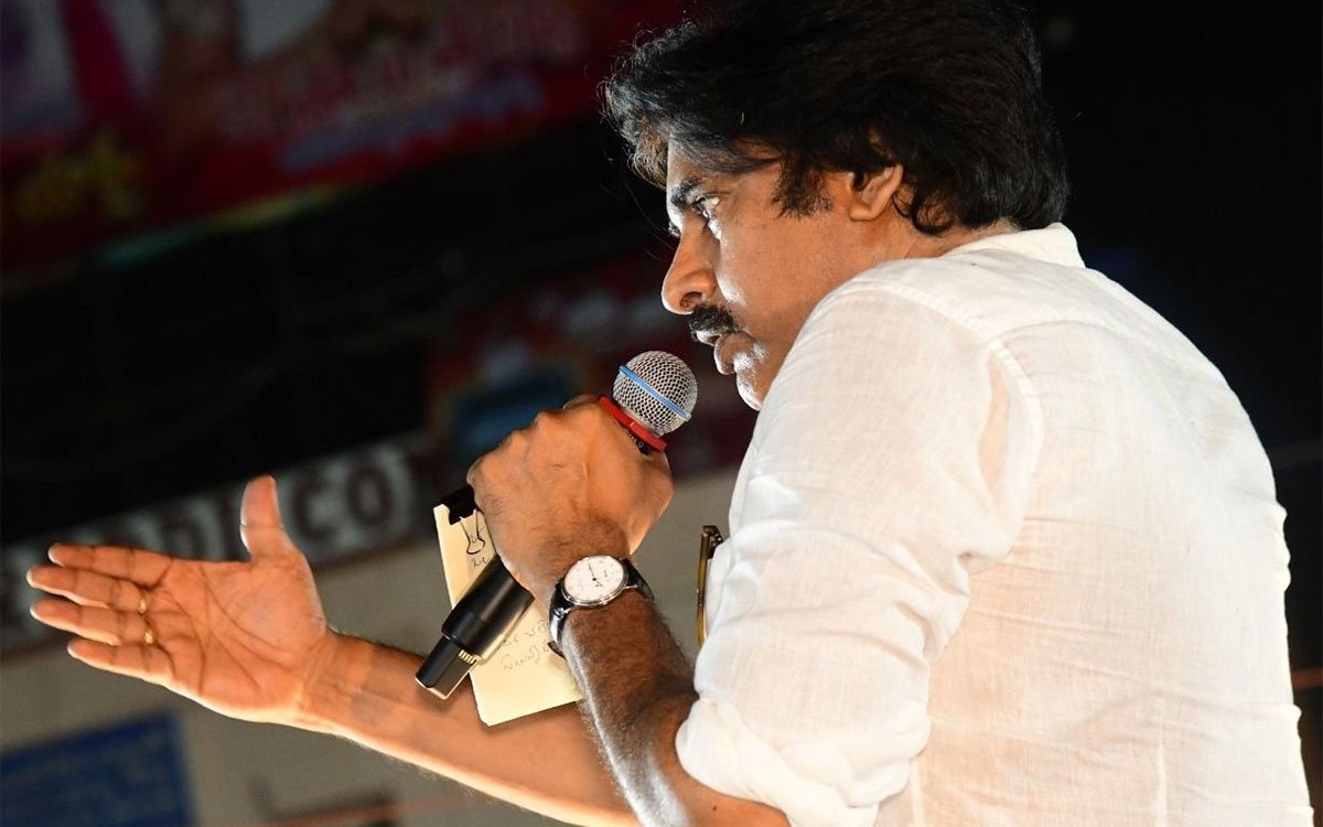 నిఘా వర్గాలు.. పవన్ కళ్యాణ్‌కే ఎందుకు చెబుతున్నాయ్.?