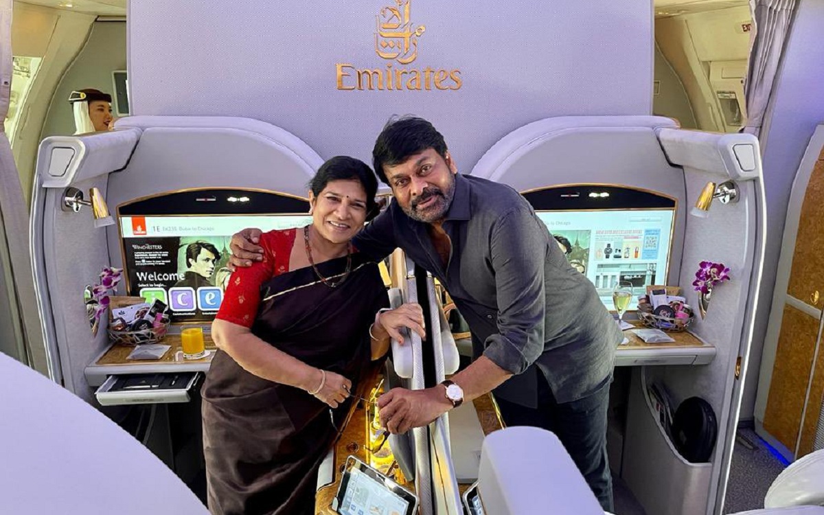 మళ్లీ ఫారెన్ టూర్ కు చిరు.. భార్యతో కలిసి సూపర్ పోజులు