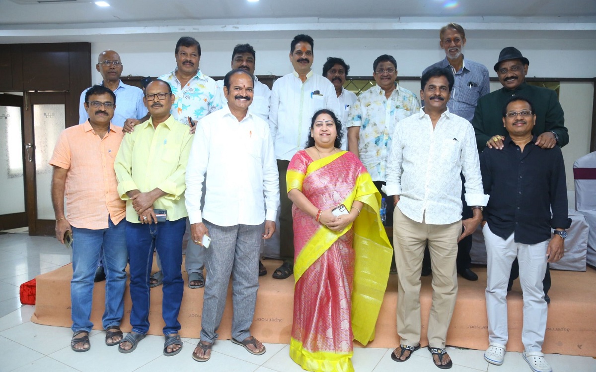 గొప్ప ఆశయంతో అందరికీ మంచి చేయాలని ఉద్దేశంతో పోటి చేస్తున్నాను: సి కళ్యాణ్