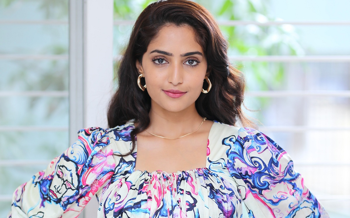 ఎంతో ఆధరణ చూపిస్తున్న తెలుగు ప్రేక్షకులకు కృతజ్ఞతలు: రెబ్బా మోనికాజాన్