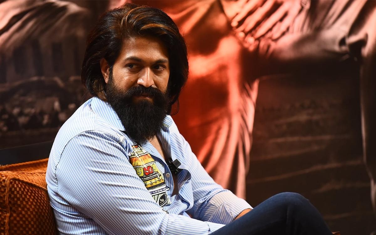 రాకింగ్ స్టార్ యష్ ఆ ప్రాజెక్ట్ కి ఒకే చెప్పాడా?