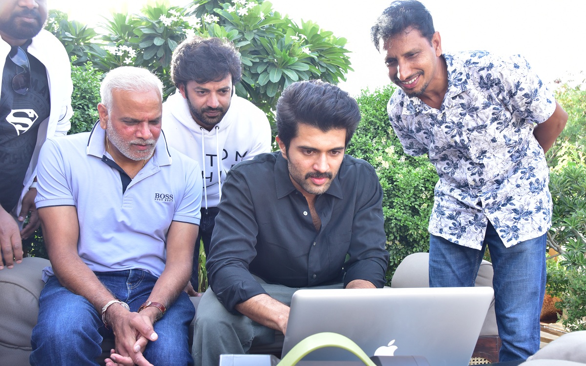 ‘అన్నపూర్ణ ఫోటో స్టూడియో’ ట్రైలర్‌ను విడుదల చేసిన విజయ్ దేవరకొండ