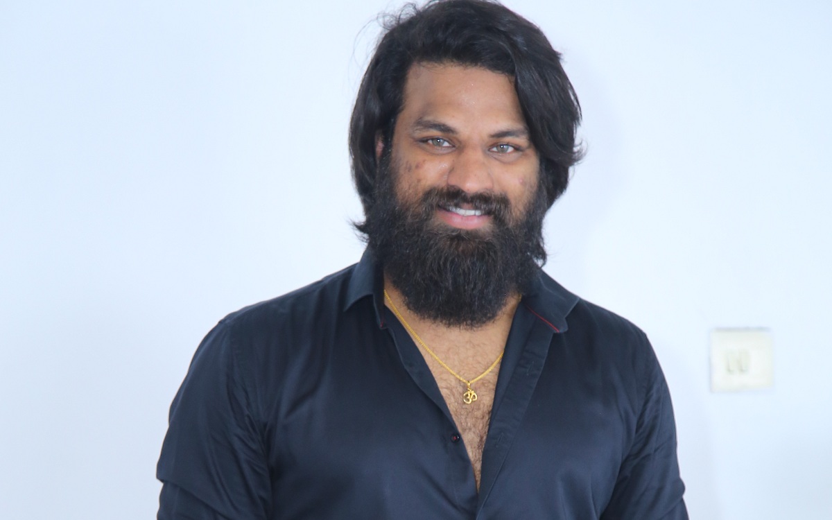 సంతోష్ శోభన్ కెరీర్‌లో ‘ప్రేమ్ కుమార్’ వ‌న్ ఆఫ్ ది బెస్ట్ మూవీ అవుతుంది- శివ ప్ర‌సాద్ ప‌న్నీరు