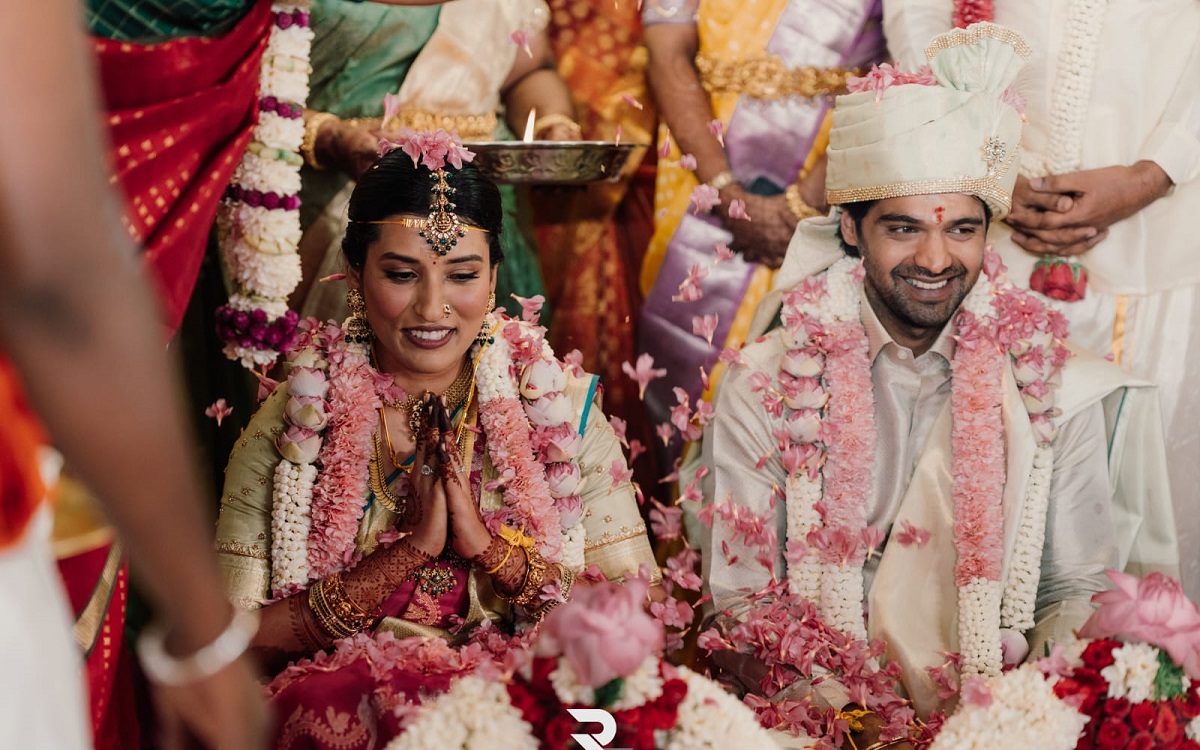 అంగరంగ వైభవంగా నటుడు త్రిగుణ్ నివేదితల వివాహం.