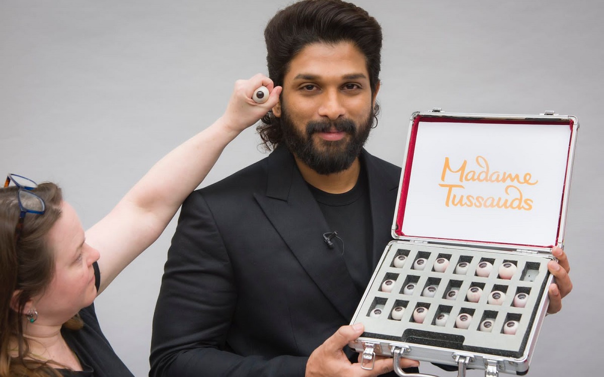 ‘మేడమ్ టుస్సాడ్స్ దుబాయ్‌’లో అల్లు అర్జున్ మైనపు విగ్రహాం..