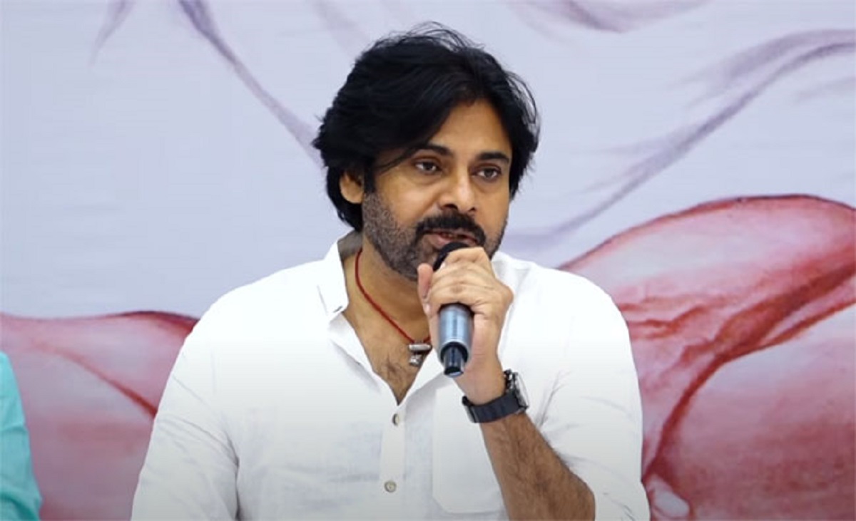 లేటెస్ట్ : పవన్ పార్టీలో చేరిన సినీ ప్రముఖులు..!