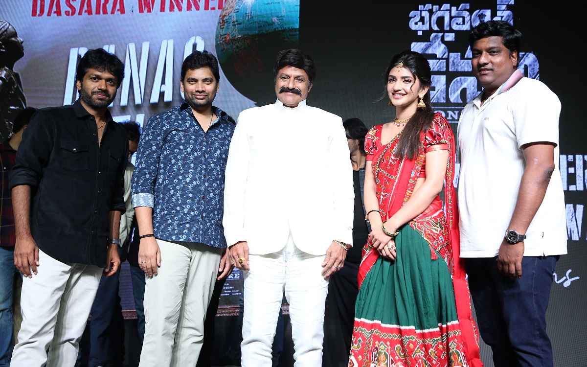 భగవంత్ కేసరి బ్లాక్ బస్టర్ సెలబ్రేషన్స్ లో నందమూరి బాలకృష్ణ