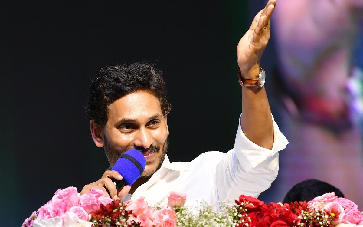 పెళ్ళాల నుంచి.. ఇల్లాలిదాకా.! ఎందుకీ రచ్చ.?